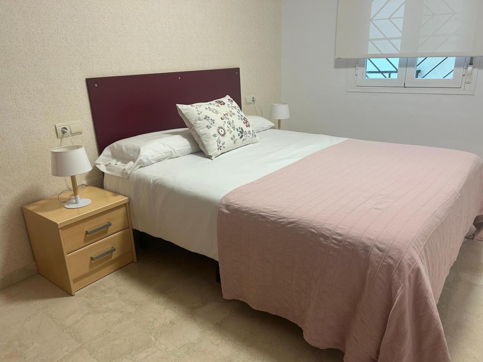 Maravilloso Apartamento En Primera Linea De Playa Con Vistas Al Mar En Caleta De Velez 2 D 외부 사진